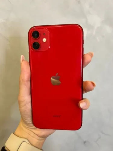 iPhone 11 256GB Vermelho Seminovo 85%- retire em loja física na Savassi