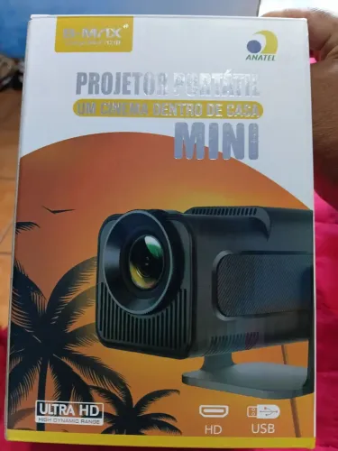 Projetor portátil mini 