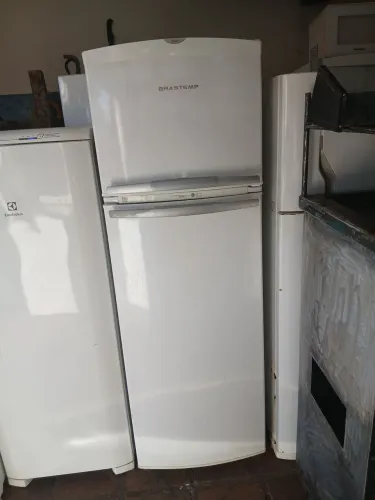 Refrigerador Brastemp Clean 410L
