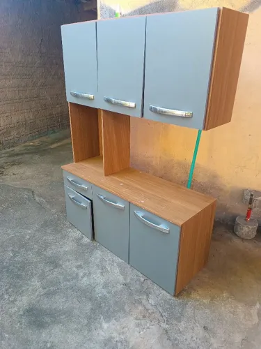 Vendo armário
