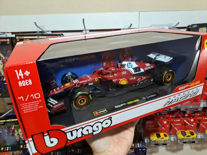 Miniatura 1:18 F1 2025 Ferrari SF-25 #16 Com Piloto Leclerc 30 Cm C Base Bburago Lacrado