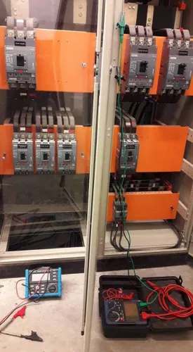 Instalação de carregador para carros elétricos 