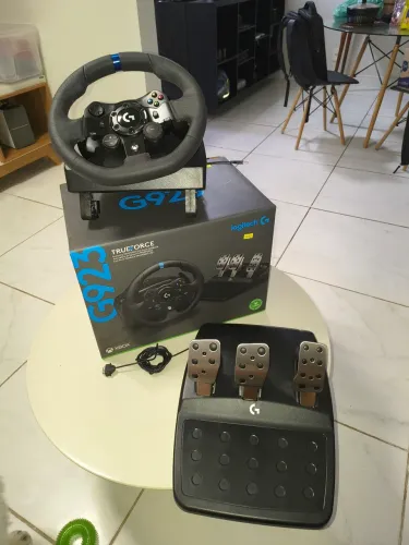 Logitech G923