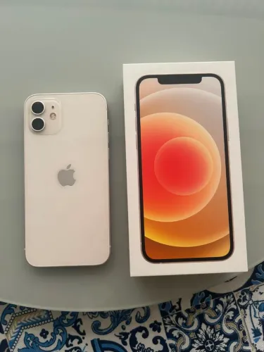 iPhone 12