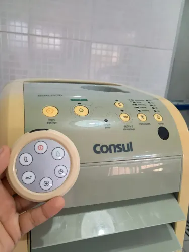 AR CONDICIONADO PORTÁTIL 
