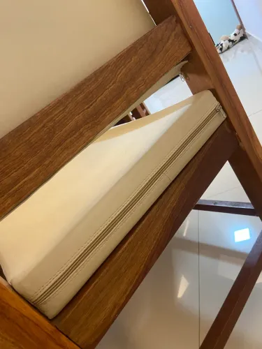 Conjunto Mesa de Jantar em Madeira Maciça - 7 Cadeiras