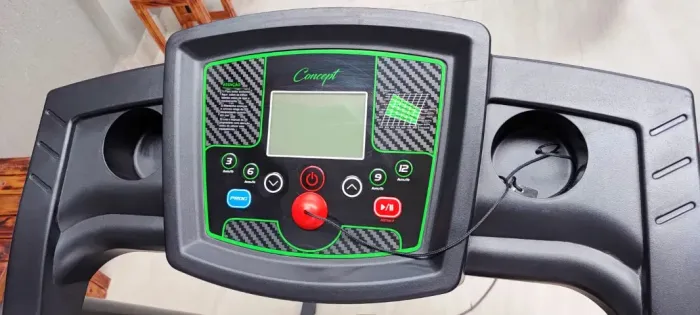 Esteira Dream Fitness Concept 2.5 com defeito