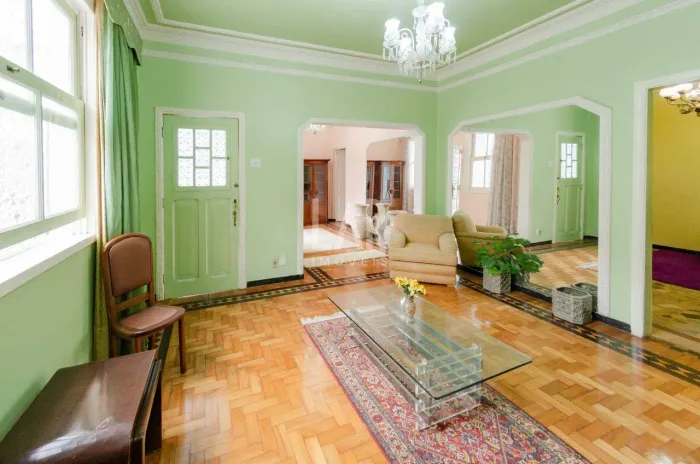 Casa Comercial para aluguel, 6 quartos, 1 suíte, 4 vagas, Barroca - Belo Horizonte/MG