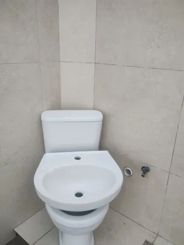 Vendo bacia sanitária + pia banheiro