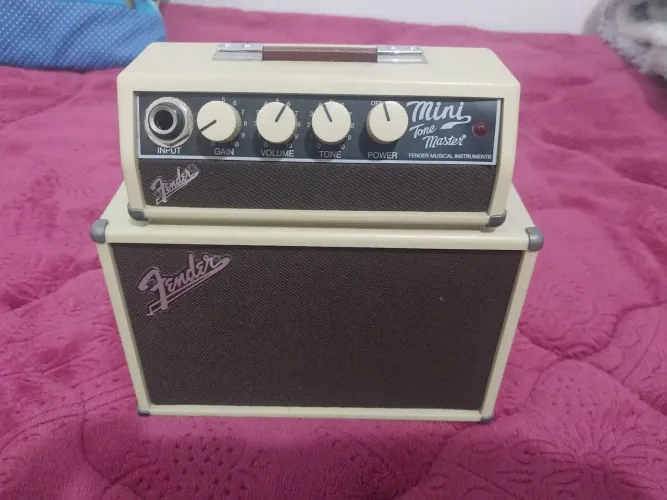 Fender mini tone master