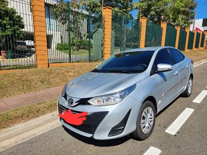 Toyota Yaris XL Live Sedan 1.5 Flex 16V 4P AUT 2021