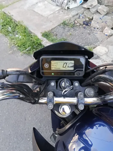 Moto Yamaha facto 2024