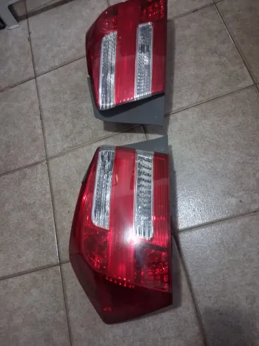 Par de lanternas Honda City 2010 a 2014