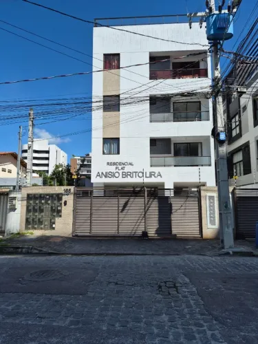 Apartamento Semi-Mobiliado e Nascente no Jardim Oceania - A 200m do Mar!