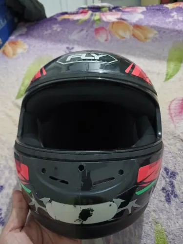 Capacete fly
