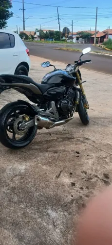Moto muito top. Para vc que gosta de motos conservadas.