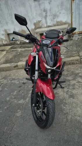 Yamaha Fazer 250 - 2023 | menos de 6.000 km | Zerada