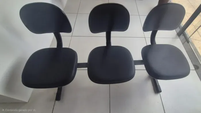 Cadeira Longarina 3 Lugares Estofada p/ Escritório