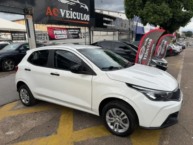 Fiat Argo 1.0 6V Flex. 2024