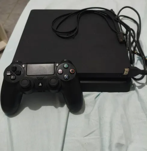 Ps4 slim 1 tera 1 controle original sem jogo !