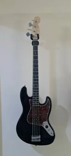 Baixo Jazz Bass 4 Cordas novo regulado Cap Fender shape Fender