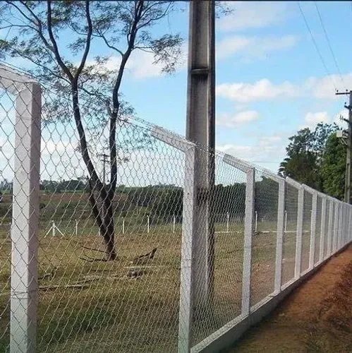 Material para Alambrado e Cercamento - Tela + Palanque + Arame