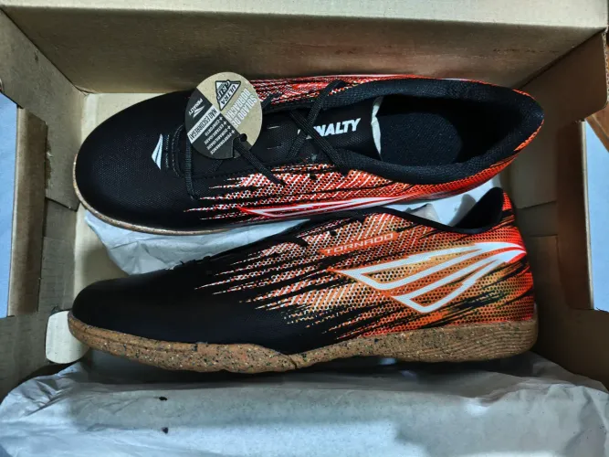 Chuteira futsal penalty n41 original
