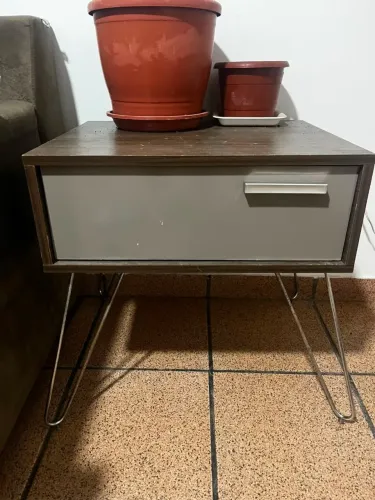 Criado mudo