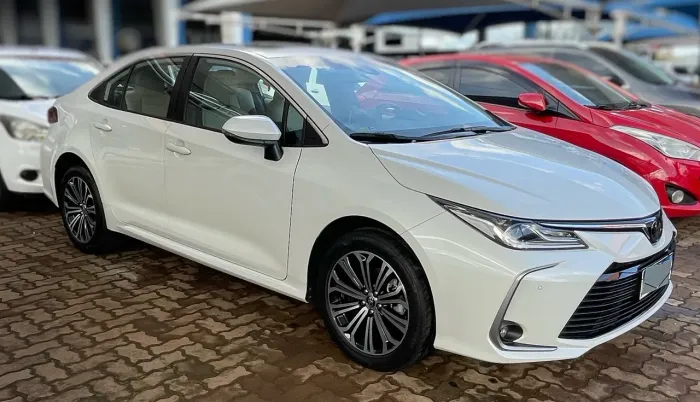 Toyota Corolla Altis 2.0 Flex 16V Aut. 2023