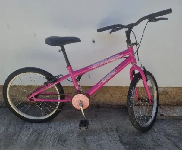 Bicicleta infantil usada.