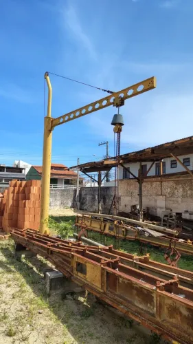 Formas de Poste Duplo T e Redonda