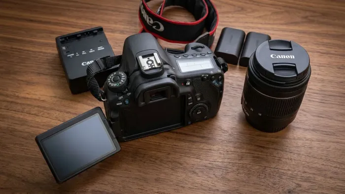Canon EOS 60D + lente + Filtro UV em até 10x sem juros