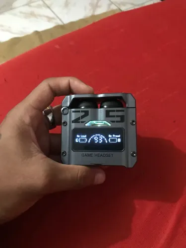 Fone bluetooth novo! NUNCA USADO.