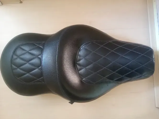 BANCO CONFORTGEL  HARLEY 883 1200 