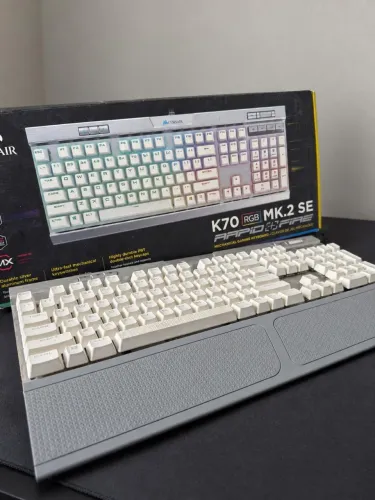 Corsair K70 MK.2 RapidFire RGB Branco Cherry MX Speed