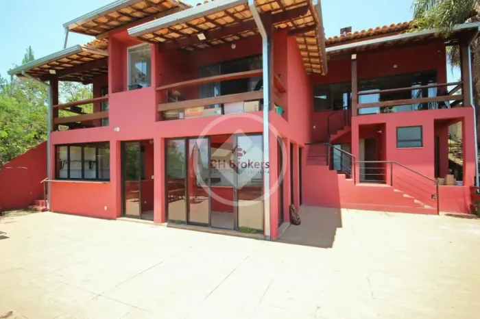 CASA À VENDA EM NOVA LIMA (SÃO SEBASTIÃO DAS ÁGUAS CLARAS) 4 QUARTOS, 3 SUÍTES, 4 SALAS c