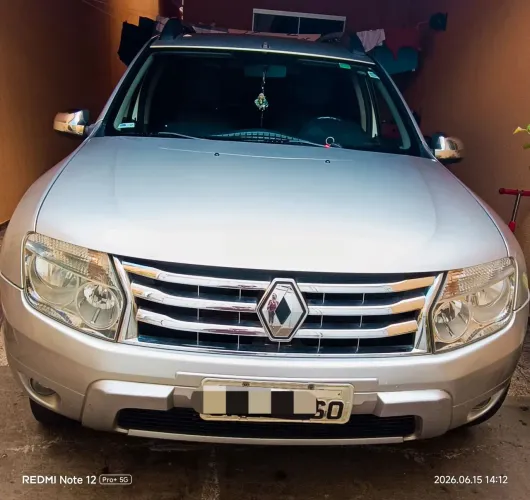 Renault Duster Dynamique 2.0 Hi-flex 16V Aut. 2013