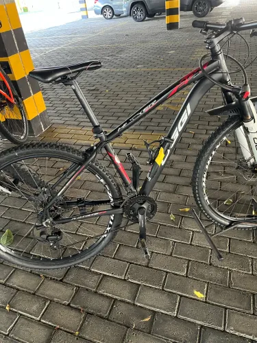 BICICLETA OGGI ARO 29 QUADRO 17