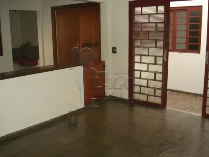Casa de 272m² com 03 quartos sendo 01 suíte à venda - Campos Elíseos