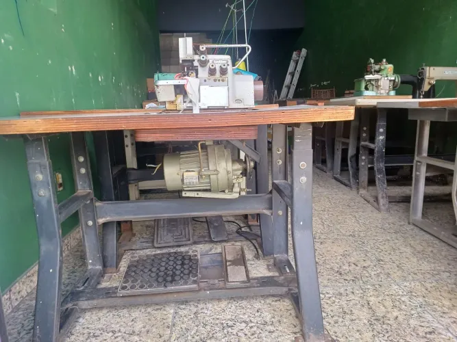 OVERLOCK INDUSTRIAL BROTHER 4 FIOS ZAP 31 993 01 41 73 COMPLETA ENTREGO. 