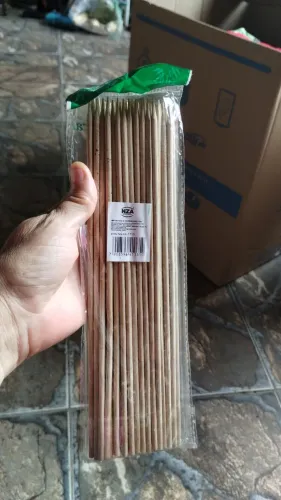 PALITOS DE CHURRASQUINHO . COM 50 UNIDADES