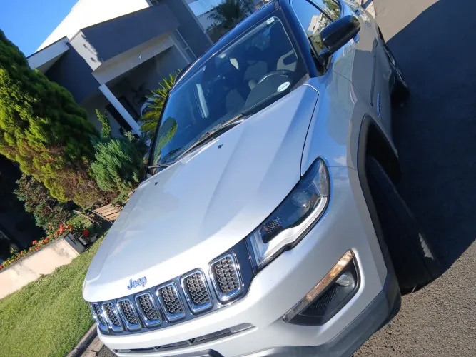 Jeep Compass Longitude 2.0 4X2 Flex 16V Aut. 2017