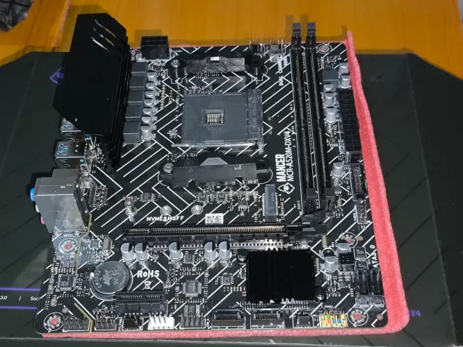 Placa Mãe Mancer A520M DXV4 DDR4