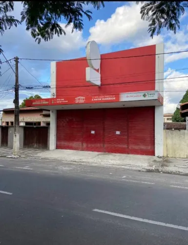 Loja Av. Maria Quitéria.