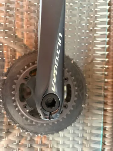 ? Pé de Vela Shimano Ultegra FC-R8000 - 11v ?