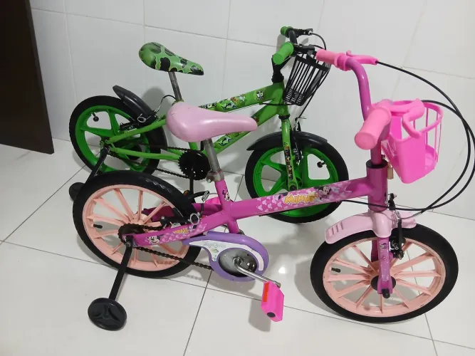 Duas bicicleta infantil aro 16 ben 10 ,mine