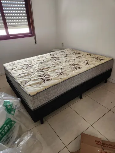 Cama box casal