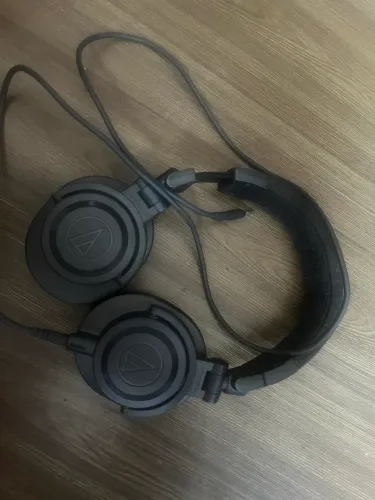 Fone de Ouvido Profissional Audio Technica Usado