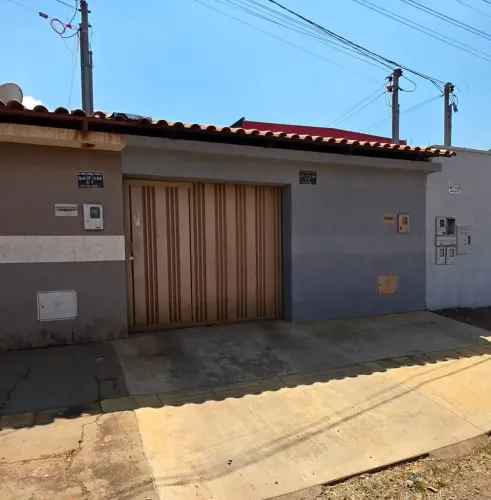 CASA USADA À VENDA SETOR SÃO JOSÉ codigo: 366686