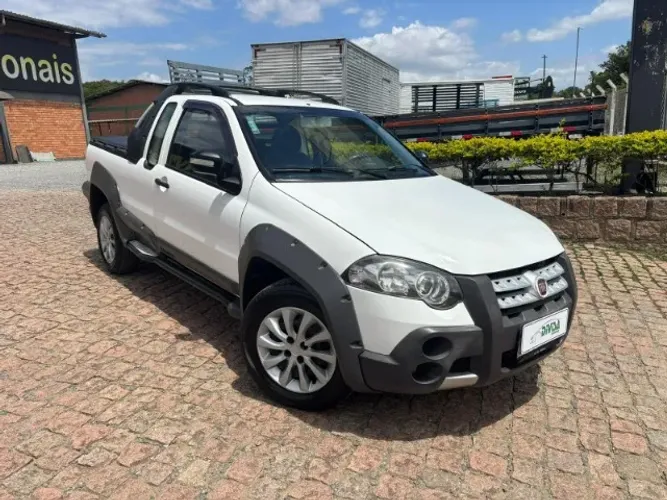 Fiat Strada Adventure 1.8/ 1.8 Locker Flex CE 2010
